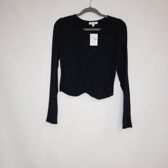 NWT Socialite Twist Front‎ Top in black - Picture 2 of 8